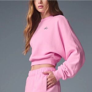 ALO Accolade Crewneck Cropped Sweet Pink XS Relaxed French Terry